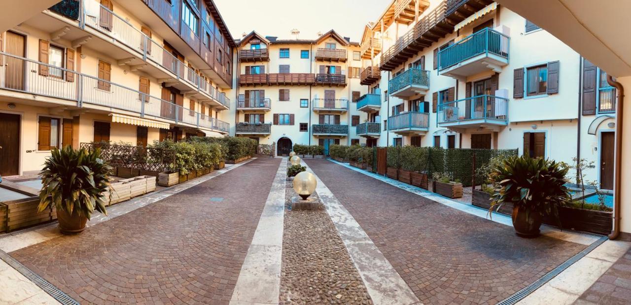 La Corte Riva del Garda Buitenkant foto